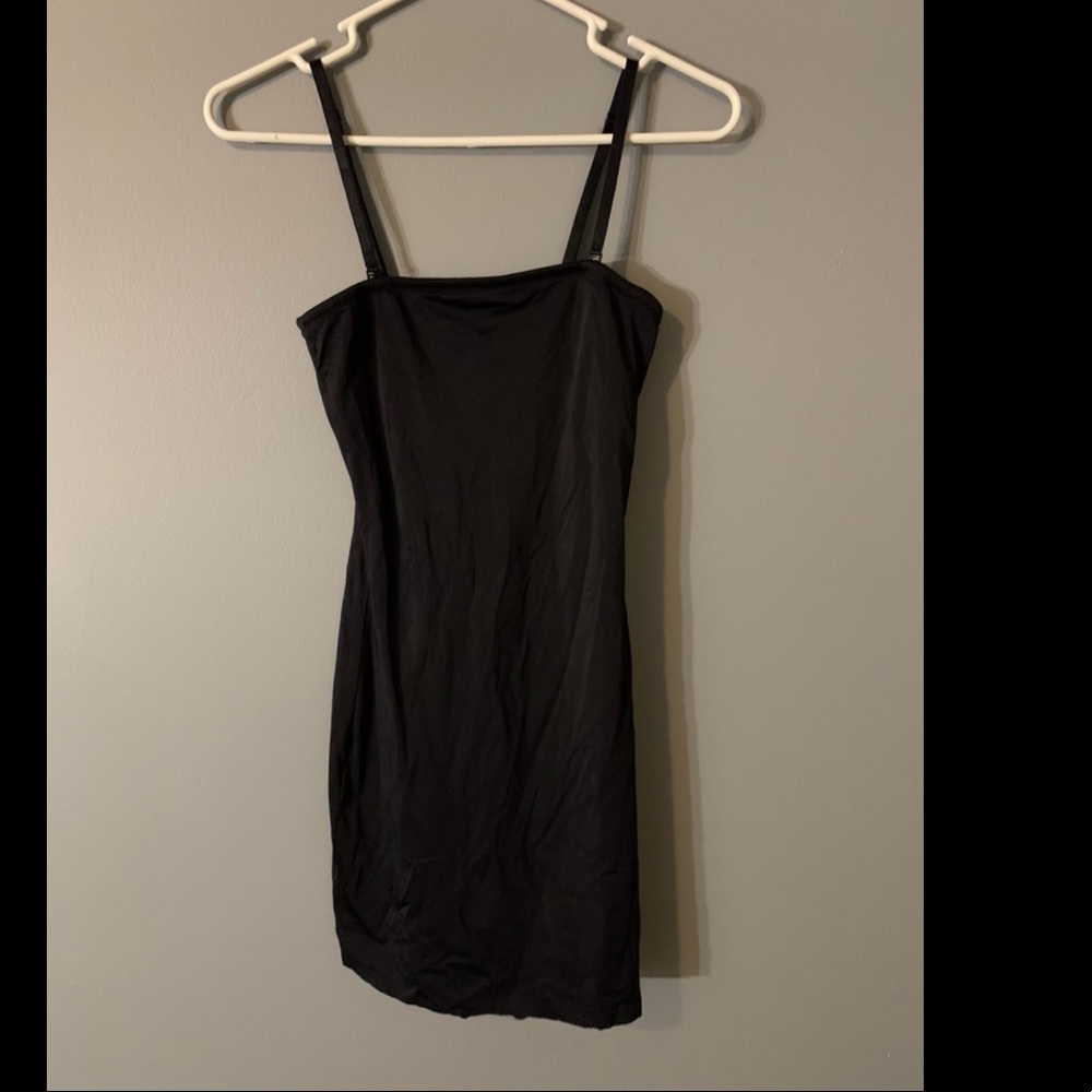 Black Slip w/ Built-in Fabric Bra